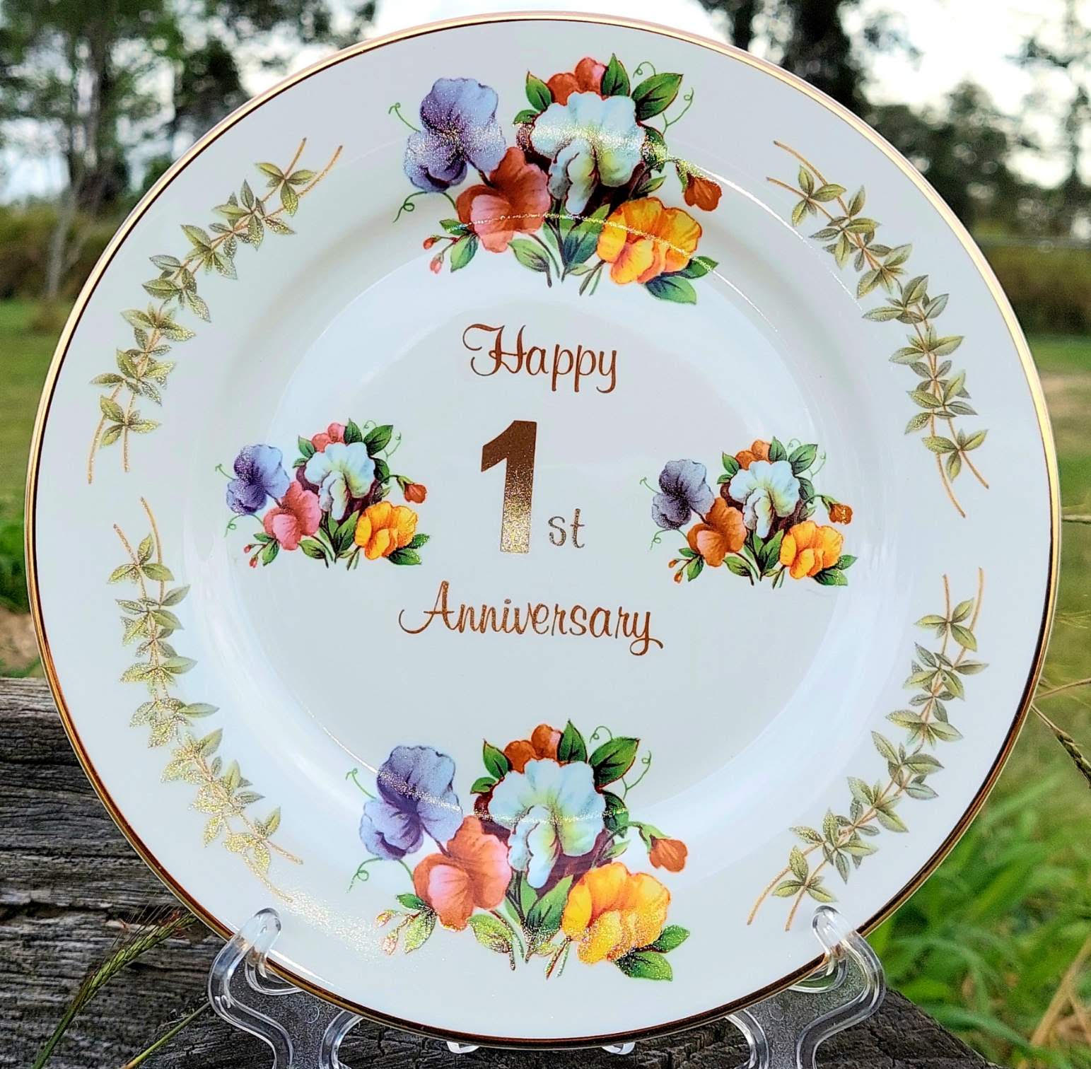 1st Wedding Anniversary Plate (Custom) 1st Wedding Anniversary Plate (Custom)