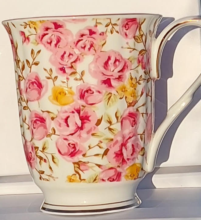 Candy Rose Bloom Chintz Beaker