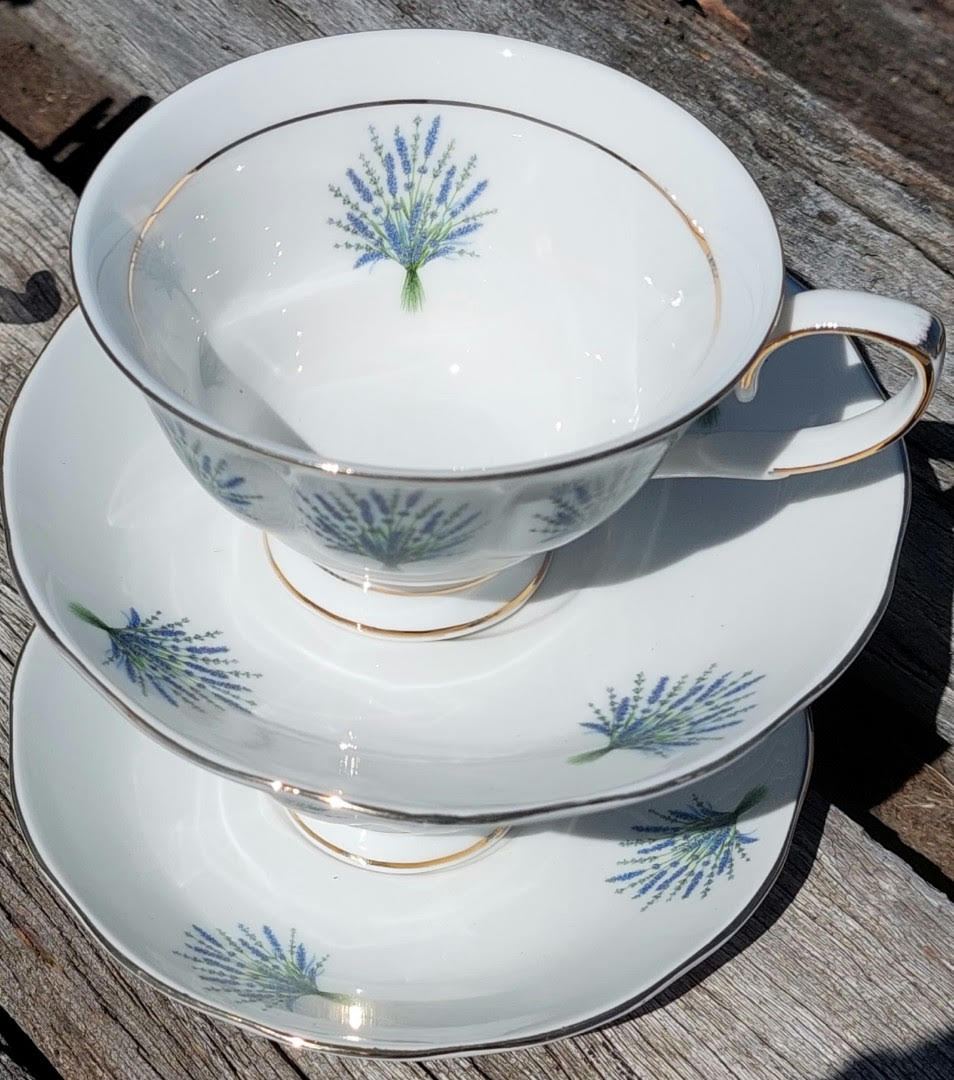 Lavender 2 Cup & Saucer Set (Custom)