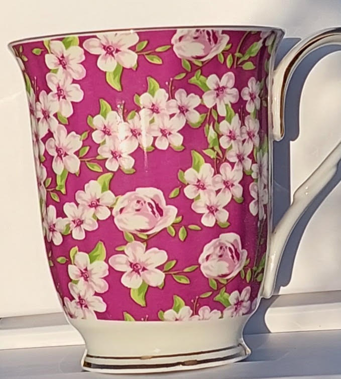 Violet Meadow Chintz Beakers