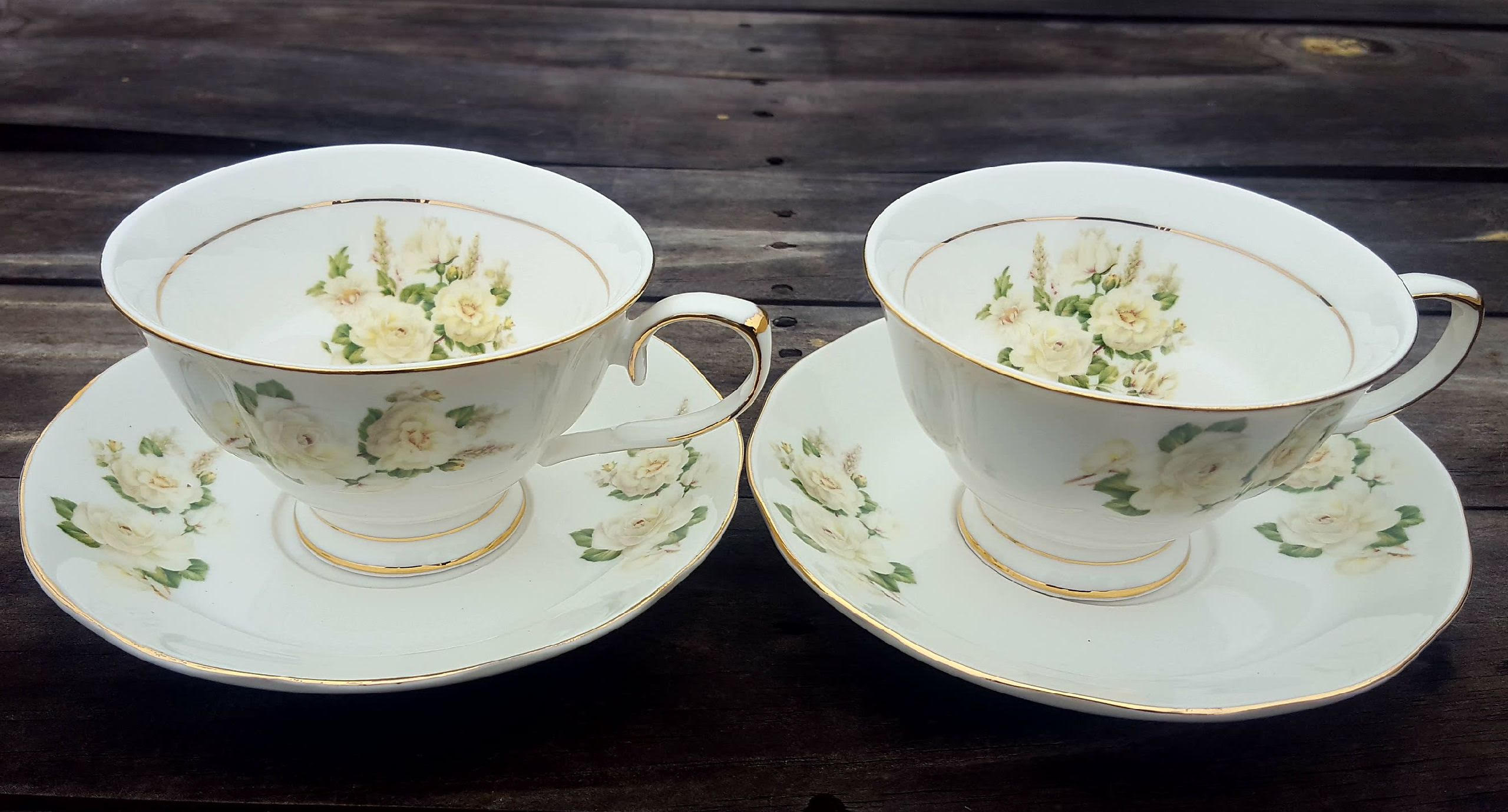 White Rose 2 cup & saucer set (custom)